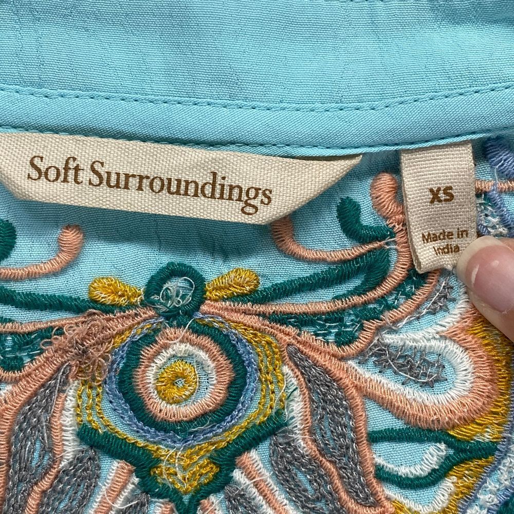 Soft Surroundings Turquoise Embroidered Tunic Top Boho Paisley Floral Pattern XS - Picture 5 of 8